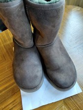 UGG Australia Women's Boots  Chocolate Brown Size 5.5 UK  Classic Comfortable
