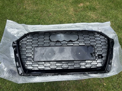 Honeycomb front grill - front,