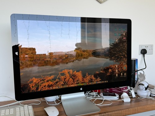 Apple thunderbolt display - apple,