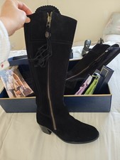 Fairfax & Favor Women's Regina