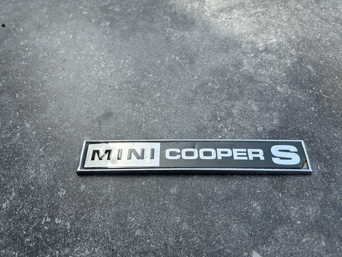 Classic mini badge - mini,