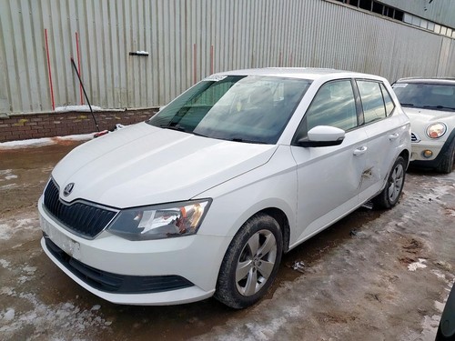 Breaking skoda fabia mk3 - skoda, 2015