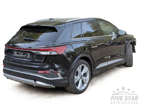 Audi rear quarter panel - audi, cut