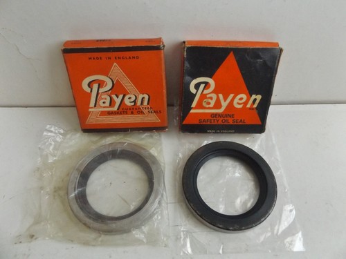 Rear hub oil - seals, austin