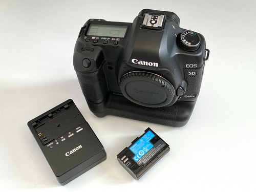 Canon eos mark digital - ii,