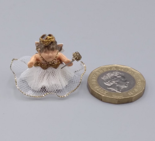 Victorian inspired tiny - ,