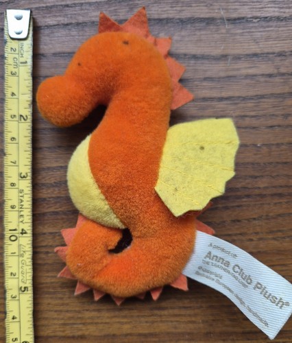 Small anna club plush - small,