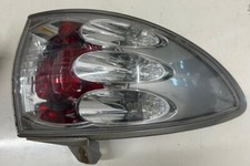 Toyota Estima Lucida Hybrid