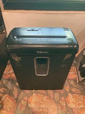 Fellowes p-30c black shredder