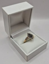 9ct Yellow Gold Black & White