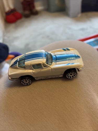 Vintage hot wheels - wheels,, corvette