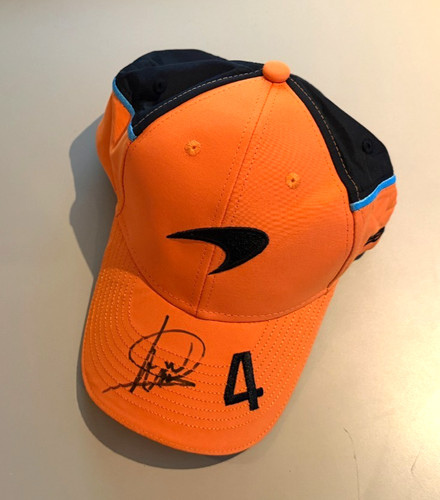 Lando norris signed cap - ,
