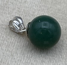 Jade jadeite bead pendant 7mm
