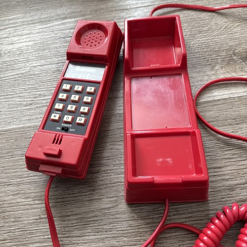 Vintage phone red - 80's,