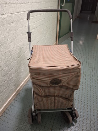The sholley trolley 2000 - the,