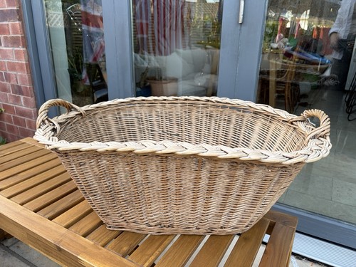 Extra large vintage - large, wicker