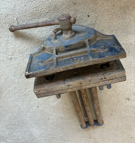 Vintage collectable metal - vintage,