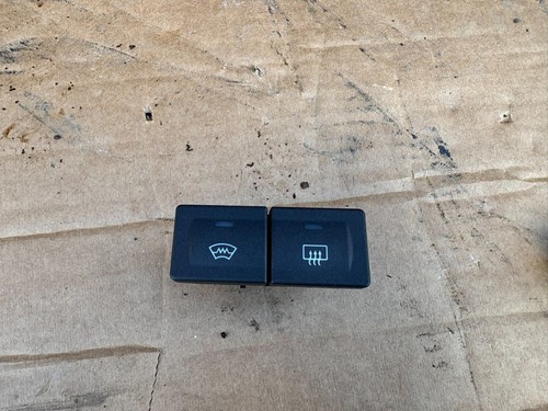 Ford fiesta mk6 heated screen - ford,