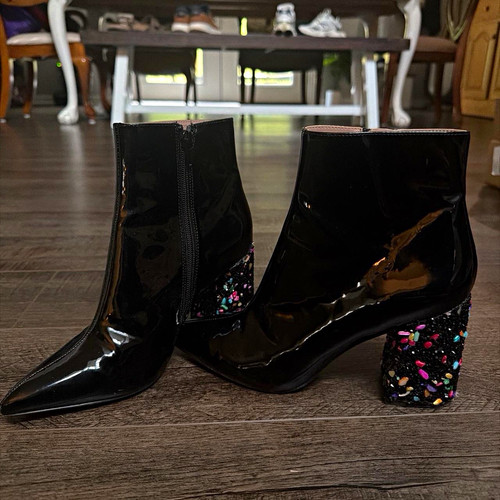 Betsy johnson shiny black - betsy,