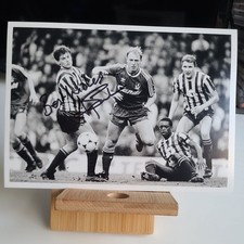 Andy Sinton Sheffield Wednesday Hand Signed 7x5 bordered photo Autograph