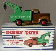 DINKY TOYS 430. COMMER BREAKDOWN LORRY. VERY GOOD WORKING MODEL & BOX