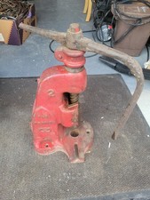 The Denbigh Number 2 Fly Press