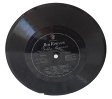 JIM REEVES - GOLDEN MEMORIES