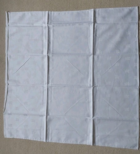 White tablecloth square - white,