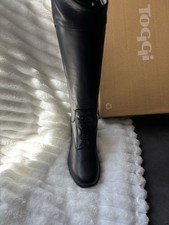 Avebury Black Leather Riding