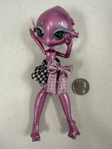 Novi star doll out - doll,