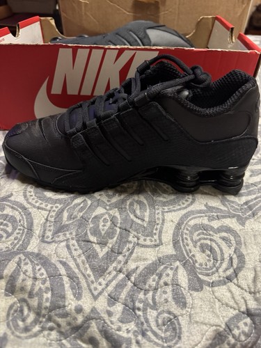 Nike shox triple black uk7 - shox, nz