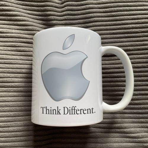 Retro apple 2001 aqua logo - 2001,