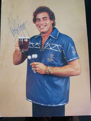 Bobby george champion darts - ,