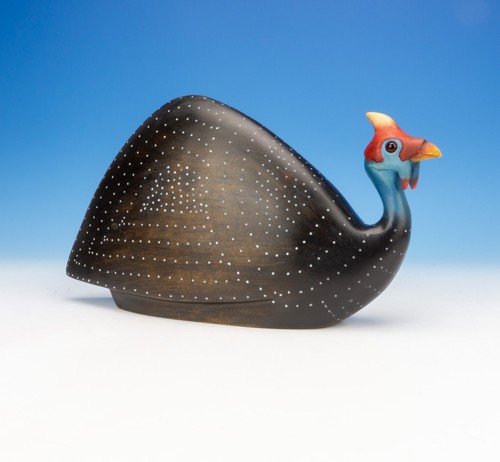 Feathers gallery crowned - gallery,