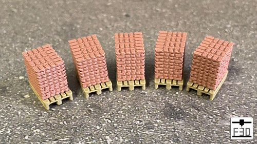 Pallet loads bricks oo - of,