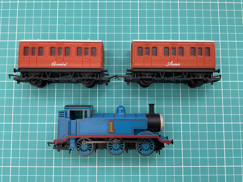 Hornby thomas the tank engine - tank,