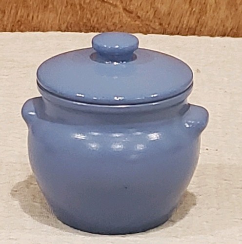 Vintage art deco dutchess - art,