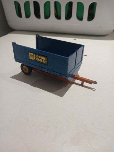Britains farm toys spares - britains,