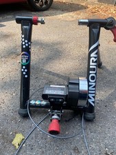 Minoura LR760 Live Ride Indoor Bicycle race Trainer Mat & Mag riser full set up