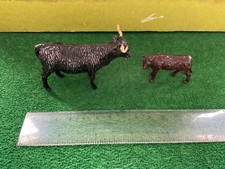 Vintage Britain’s  Era Lead Farm. Black Highland Cow And Calf. 1/32 Scale.