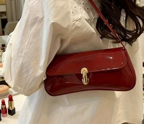 Vintage style cherry red - cherry,