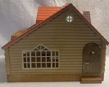 Sylvanian Families Log Cabin (223)