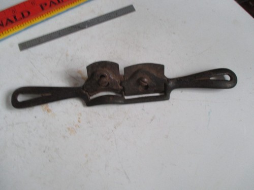 Antique double blade spoke - antique,