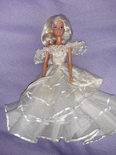 Vintage 1990s Sindy Doll