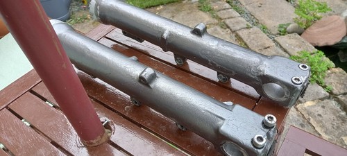 Triumph t300 t312 - t300/t312, sliders