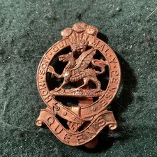 Queens Regiment gilded. Cap
