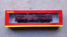 New Hornby R4237A BR Stanier Maroon Parcels Van M31040M Ex-LMS, Boxed