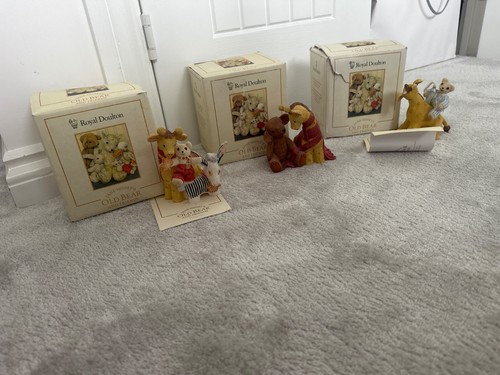 Royal doulton figurines - royal, old