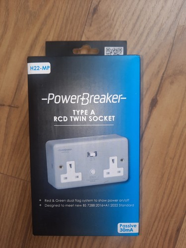 Power breaker type - breaker, a