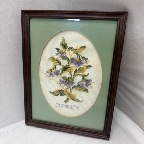 Comfrey botanical cross - botanical, stitch